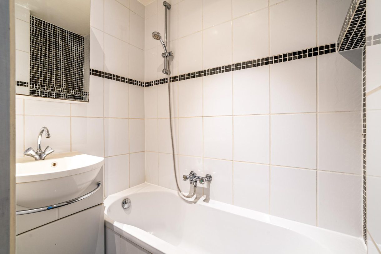 Te koop: Foto Appartement aan de Aert van der Goesstraat 28 in 's-Gravenhage