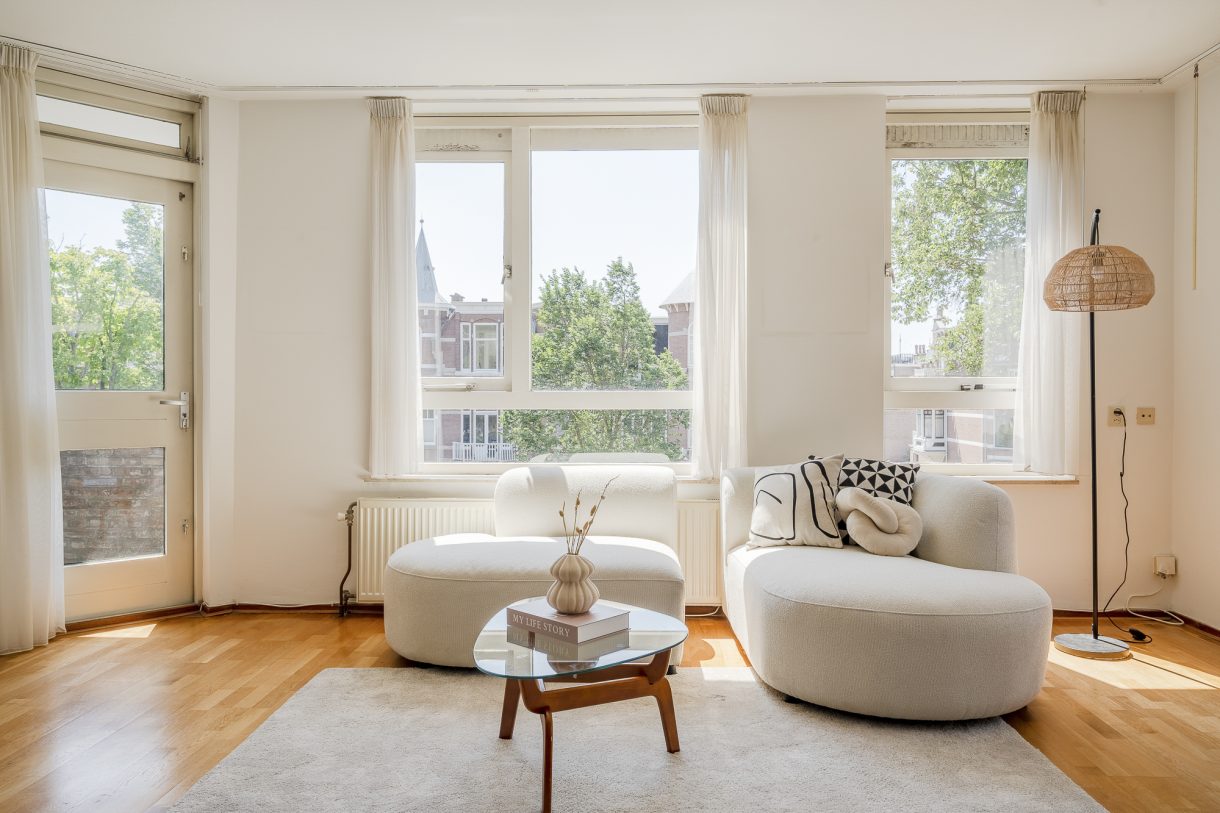 Te koop: Foto Appartement aan de Johan van Oldenbarneveltlaan 27D in 's-Gravenhage