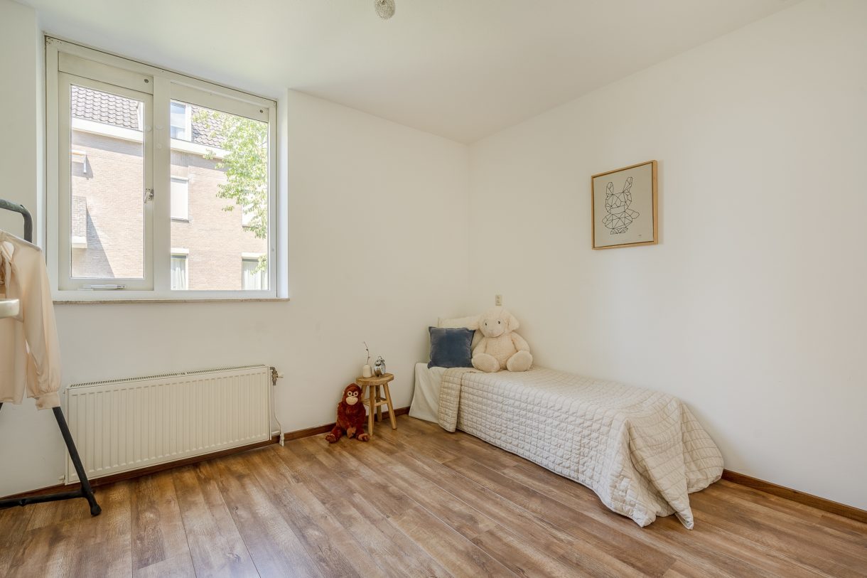 Te koop: Foto Appartement aan de Johan van Oldenbarneveltlaan 27D in 's-Gravenhage