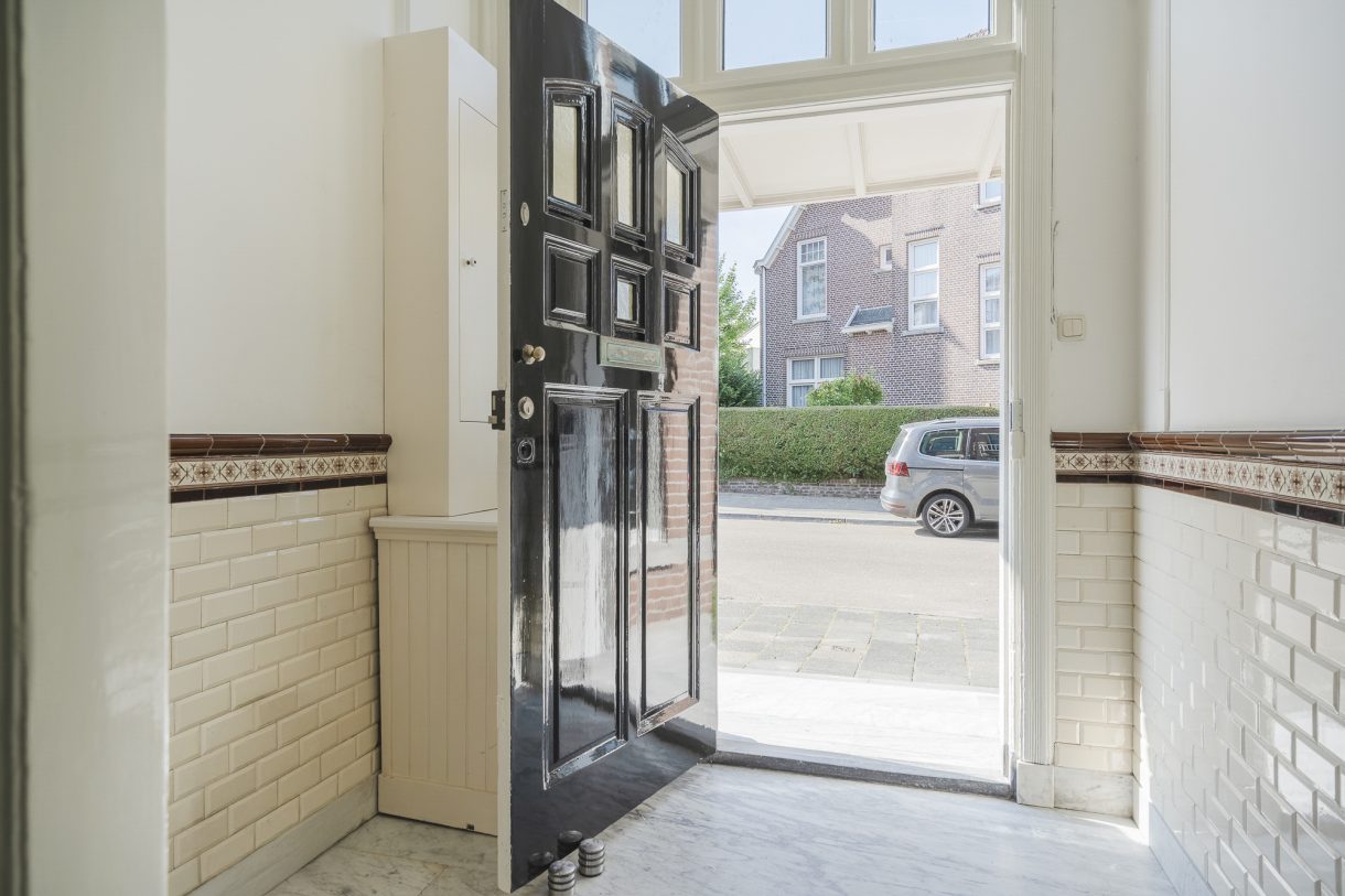 Te koop of huur: Foto Woonhuis aan de Frankenstraat 6 in 's-Gravenhage