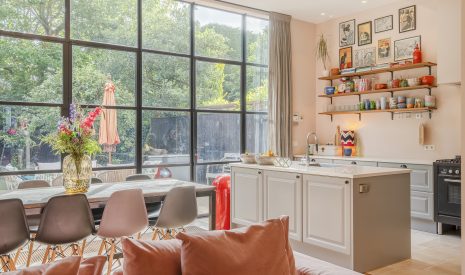 Te koop: Foto Woonhuis aan de Jan van Nassaustraat 11 in 's-Gravenhage