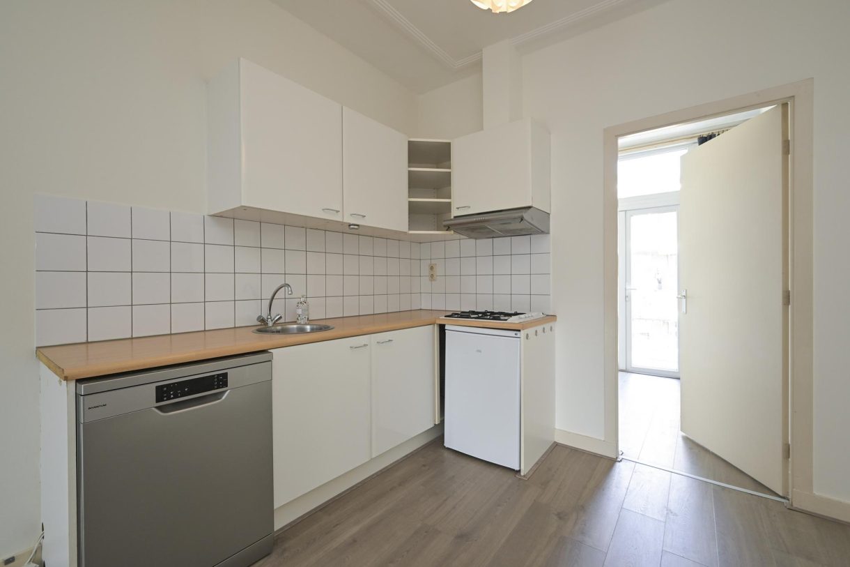Te koop: Foto Appartement aan de Caan van Necklaan 25 in Rijswijk