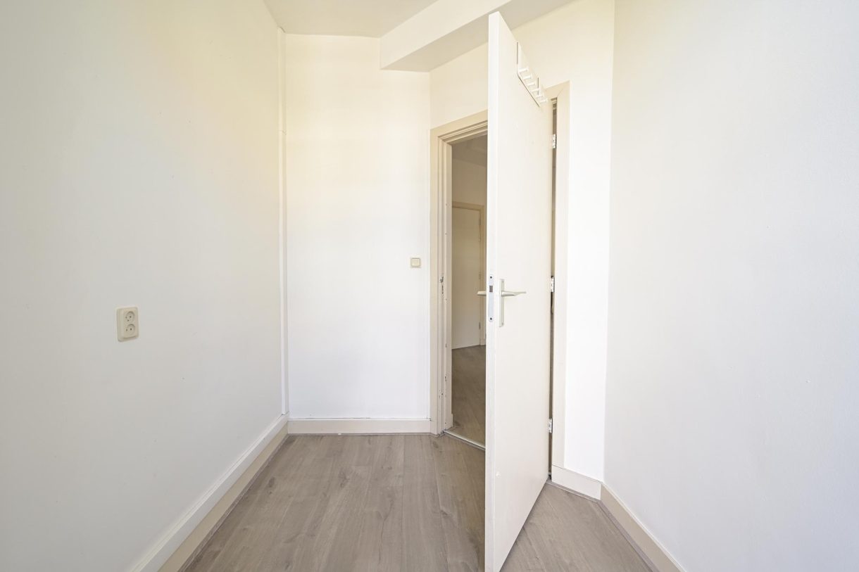 Te koop: Foto Appartement aan de Caan van Necklaan 25 in Rijswijk