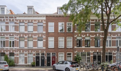 koop  's-Gravenhage  De Perponcherstraat 71A – Hoofdfoto