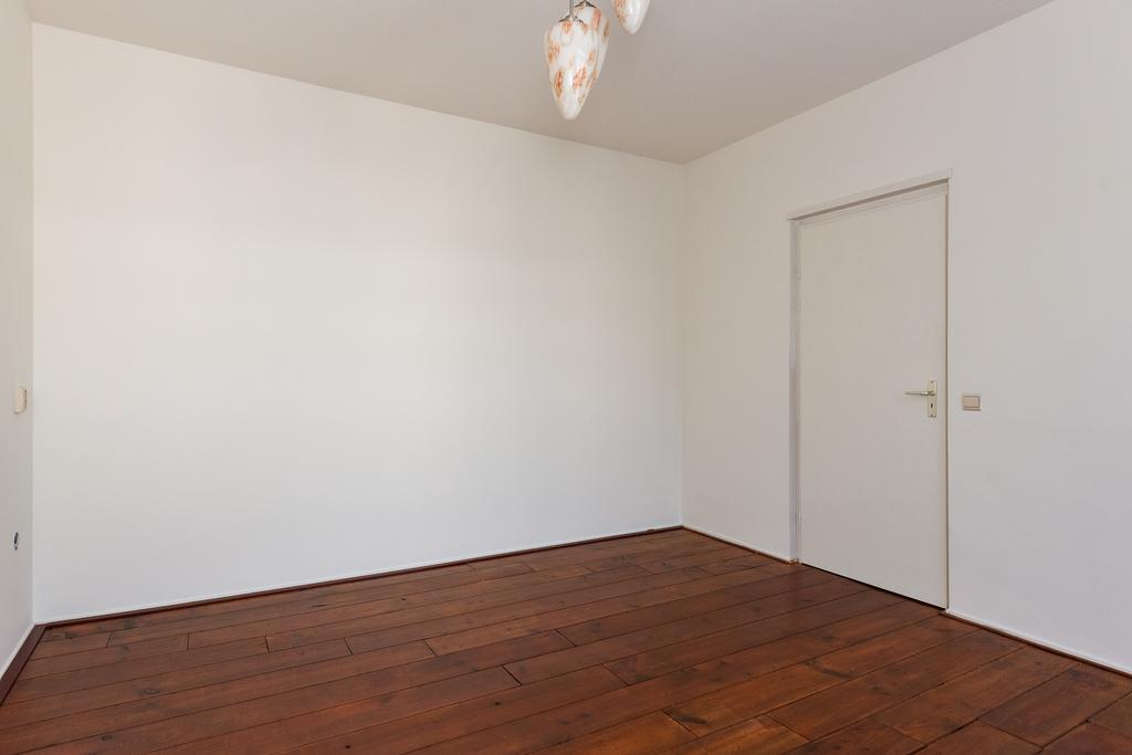 Te huur: Foto Woonhuis aan de Groenewegje 106 in 's-Gravenhage