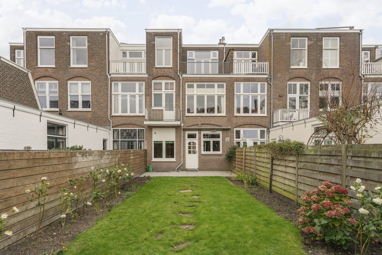 Te koop: Foto Woonhuis aan de Van der Heimstraat 9 in 's-Gravenhage