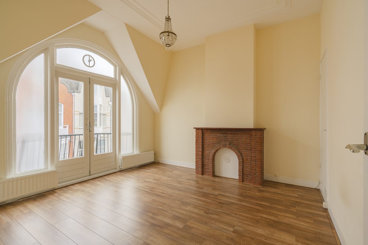 Te koop: Foto Woonhuis aan de Van der Heimstraat 9 in 's-Gravenhage