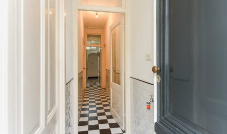 Te huur: Foto Appartement aan de Copernicusstraat 73 in 's-Gravenhage