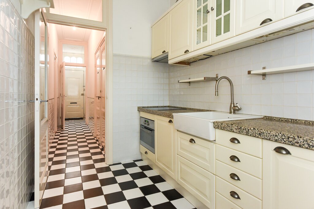 Te huur: Foto Appartement aan de Copernicusstraat 73 in 's-Gravenhage