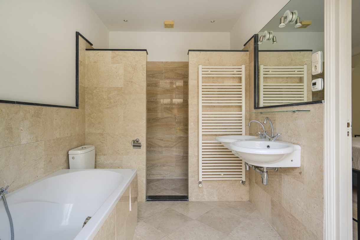 Te koop: Foto Appartement aan de Willemstraat 87A in 's-Gravenhage