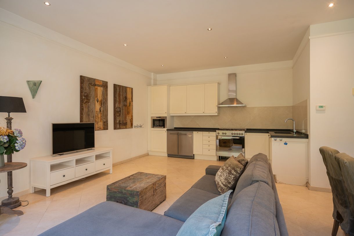 Te koop: Foto Appartement aan de Willemstraat 89 in 's-Gravenhage