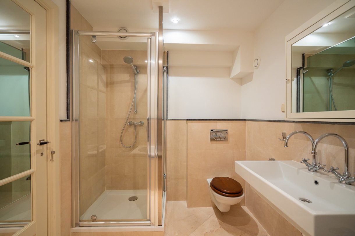 Te koop: Foto Appartement aan de Willemstraat 89 in 's-Gravenhage