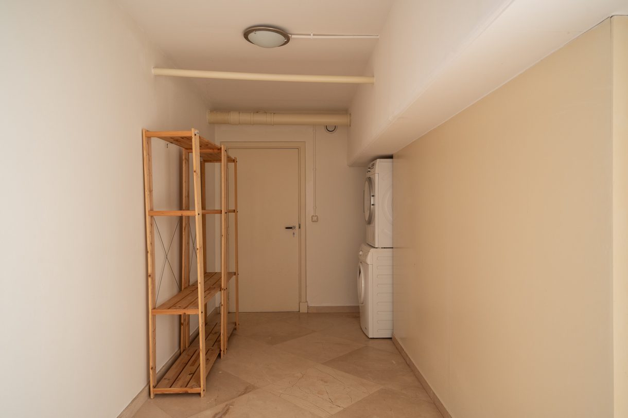 Te koop: Foto Appartement aan de Willemstraat 89 in 's-Gravenhage