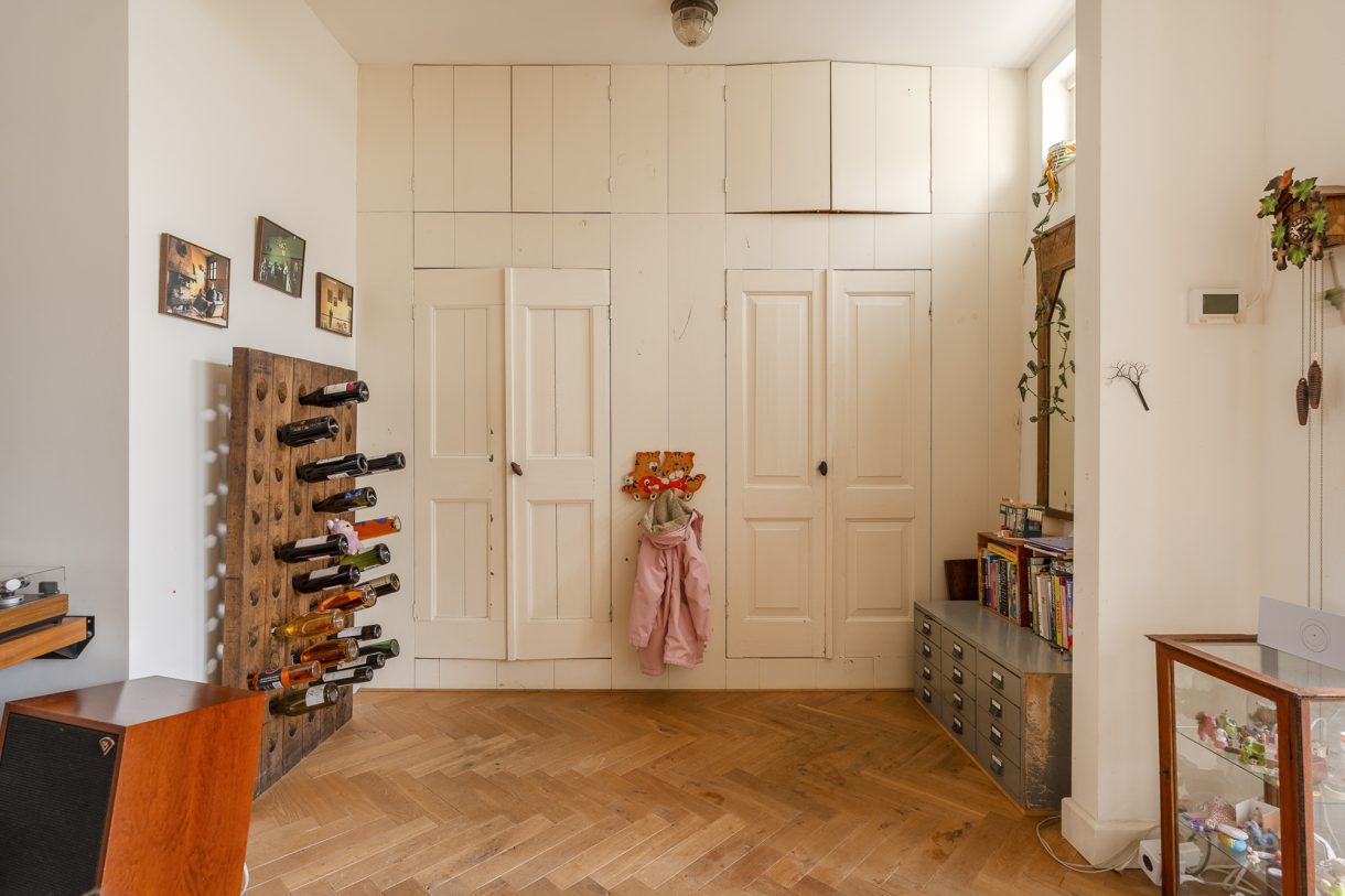 Te koop: Foto Appartement aan de Prins Hendrikstraat 44 in 's-Gravenhage