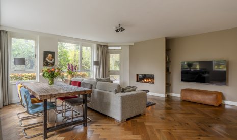 Te koop: Foto Appartement aan de Johan van Oldenbarneveltlaan 33 in 's-Gravenhage