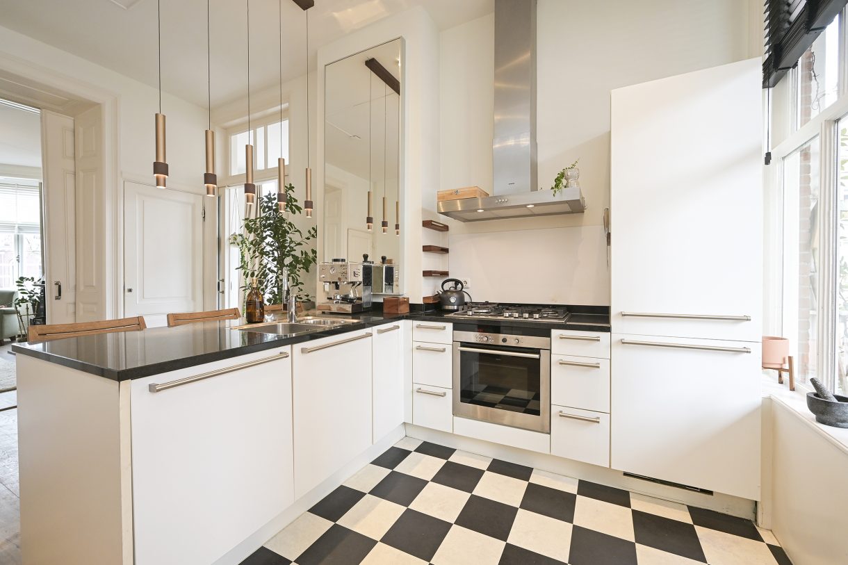 Te koop: Foto Appartement aan de Regentesselaan 80 in 's-Gravenhage