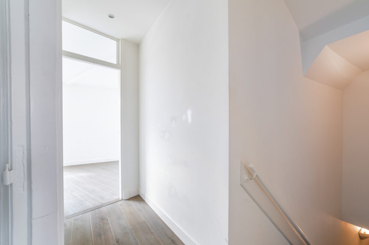 Te koop: Foto Appartement aan de Schuitenweg 31 in 's-Gravenhage